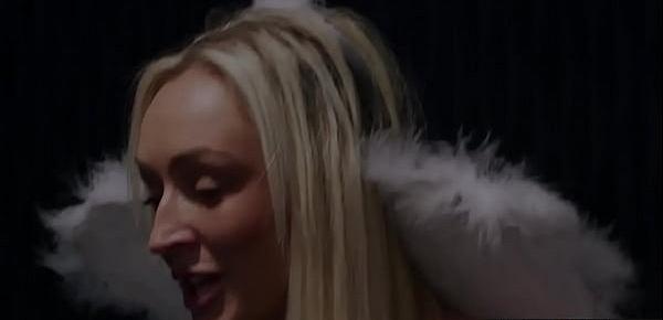 CFNM babes blowing submissive dudes cock
